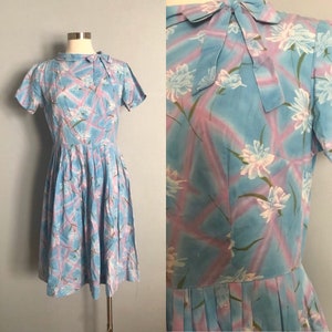 Vintage 1960s Cotton Floral Dress