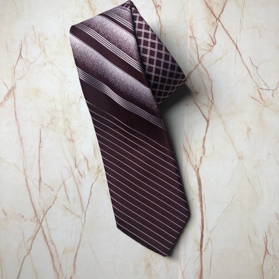 Vintage JCPenny Contemporary Maroon and White Tie - image 1