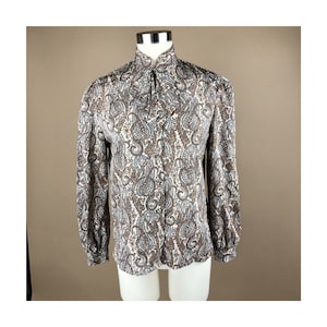Vintage Women’s Size M Long Sleeve Paisley Pattern Blouse