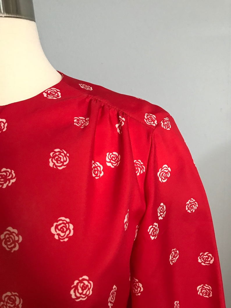 Vintage Smith /& Jones Red Rose Blouse