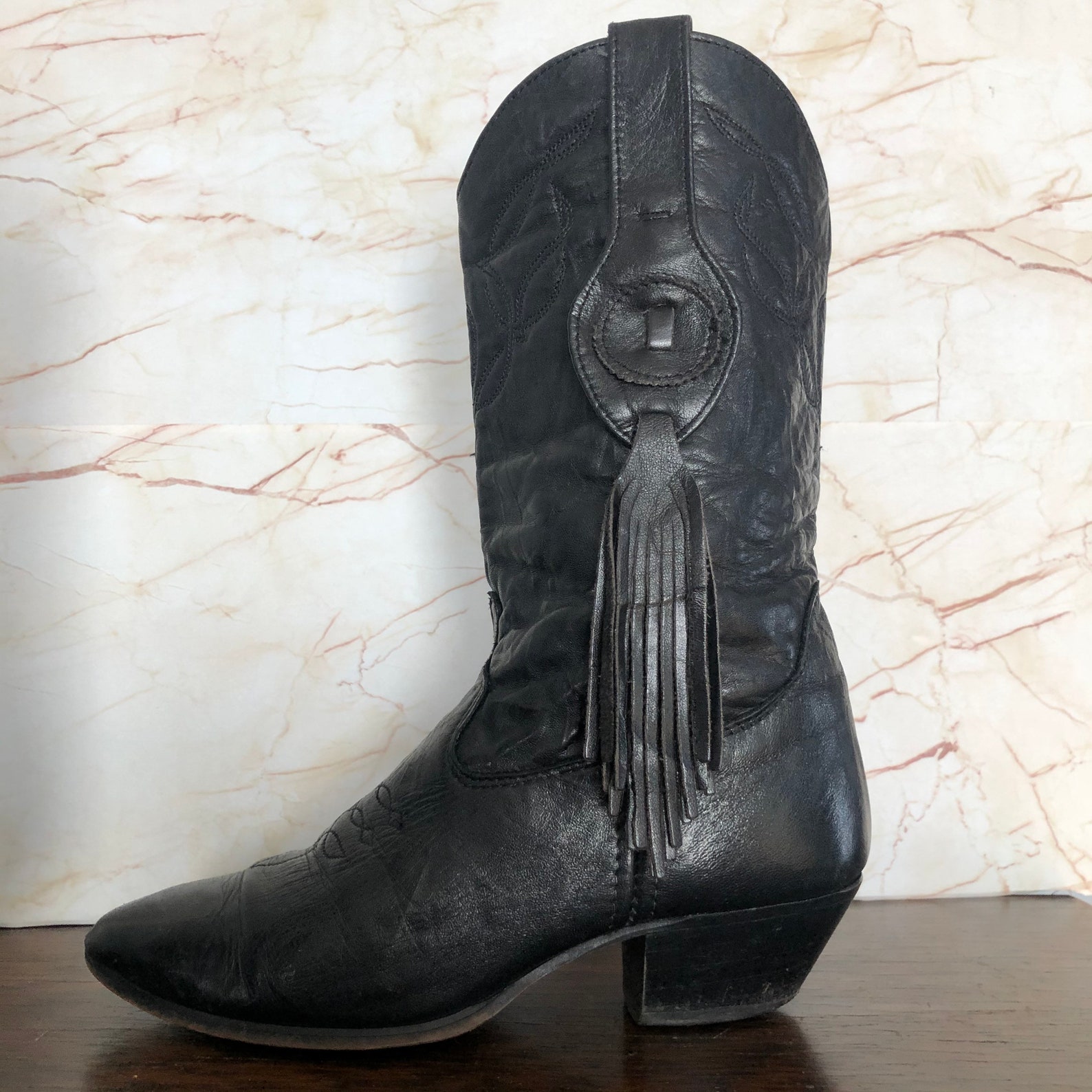 laredo women's black cowboy boots