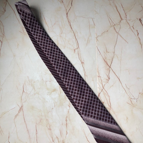Vintage JCPenny Contemporary Maroon and White Tie - image 3