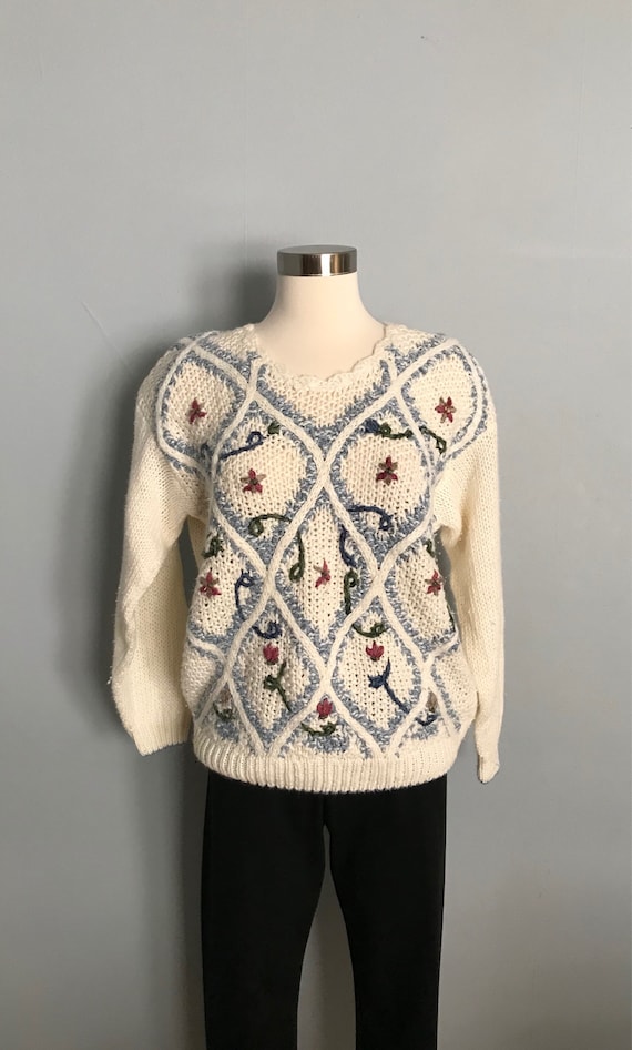 Vintage Flowered Chunky Knit Sweater