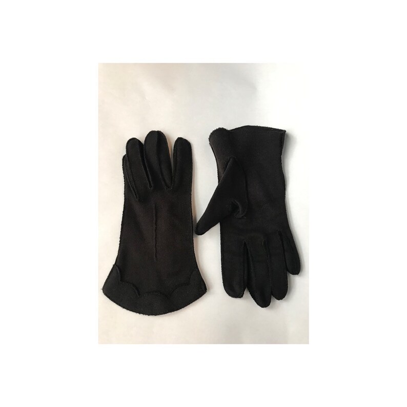 black vintage gloves