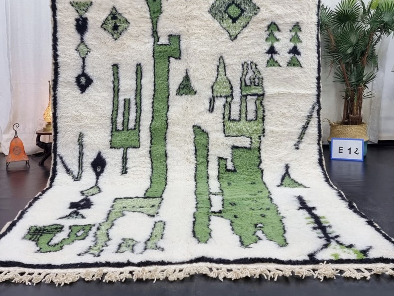 ARTISTIC WOOL RUG, Moroccan Handmade Rug, Mint Green Rug, Abstract Green Rug, Bohemian AfriKesh Rug, Handmade Wool Carpet, Berber Funky Rug image 3