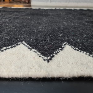 KILIM MOROCCAN RUG, Flat Area Rug, Handmade Rug, Black and White Rug, Custom Black Rug, Flatweave Kilim, Moroccan Rug, Black Rug, Plain Rug image 7