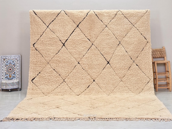GEOMETRIC WOOL RUG, Authentic Moroccan Rug, Beni Ourain Carpet, Custom Shag Area Rug, Handmade Scandi Style Rug, Beige Berber Design.