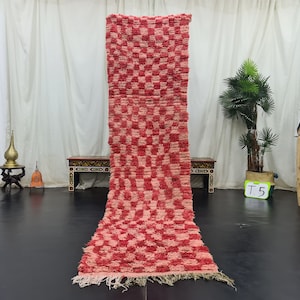 Vintage Moroccan rug, Handmade Moroccan Runner Rug, Faded Red And Pink Runner, Checkered Vintage Runner Rug, Berber carpet, Tapis Marocain.