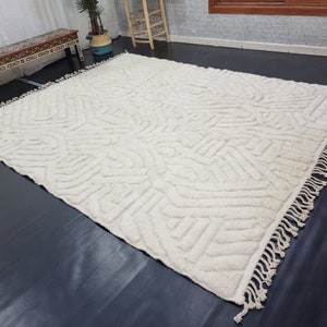 Moroccan Handmade Carpet 
Moroccan Rug
Ivory Beni Ourain Rug
Custom Rug
Berber Rug
Sheep Wool Rug
Handwoven Abstract Rug
Area Rug
Two Side Fringes