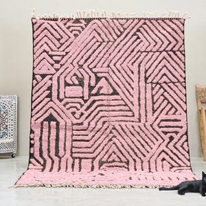 PINK AREA RUG, Luxuriously Moroccan Rug, Custom Beni Ourain Rug, Durable Berber Carpet, Hand-Tufted Wool Shag Rug, Soft Plush Rug.