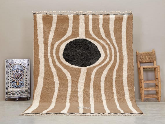 WAVY STRIPED DESIGN, Brown & White Berber Carpet, Moroccan Beni Ourain Rug, Handcrafted Wool Rug, Cozy Chic Living Room Decor.