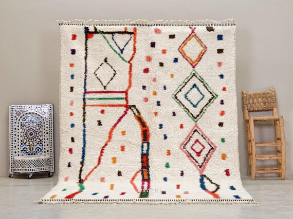 FLUFFY AZILAL RUG, Handmade Moroccan Rug, Coloful Wool Carpet, Geometric Pattern Area Rug, Artisan Crafted Berber Rug, White & Orange Rug.