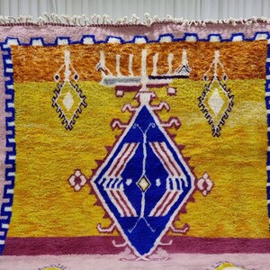 UNIQUE BENIOURAIN RUG, Custom Moroccan Rug, Pink and Mustard Rug, Handmade Berber Rug, Abstract Sheep Wool Carpet, Handwoven Area Rug-Afrikesh Rug-Two Side Fringes.