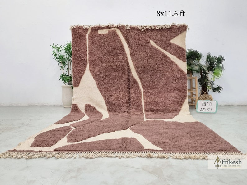 BROWN & WHITE Tufted RUG 8x11, Handcrafted Moroccan Rug, Decorative Beni Ourain Area Rug, Sheep Wool Berber Rug, Shaggy Knotted Home Rug- Afrikesh Rug - Two Side Fringes.
Pile Height: 2 cm-0.78 inches.