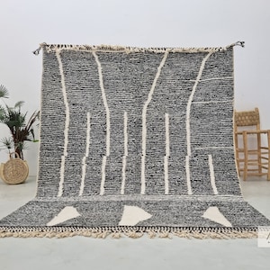 BLACK Woven Area RUG, Custom Made Berber Rug, Moroccan Handmade White Rug, Soft Sheep WOOL Carpet, Marvelous Striped Beni Ourain Rug.