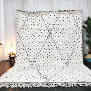 Beni Ourain Teppich, Authentischer Marokkanischer Teppich, Gepunkteter Wollteppich, Handgefertigter Berberteppi, Tribal Geometrischer Teppi