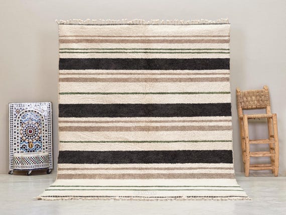 MODERN STRIPED RUG, Artisan Woven Beni Ourain Rug, Neutral Moroccan Rug, Custom Wool Berber Carpet, Black & Beige Area Rug, Home Styling.