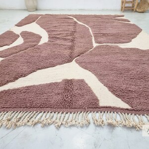 BROWN & WHITE Tufted RUG 8x11, Handcrafted Moroccan Rug, Decorative Beni Ourain Area Rug, Sheep Wool Berber Rug, Shaggy Knotted Home Rug- Afrikesh Rug - Two Side Fringes.
Pile Height: 2 cm-0.78 inches.