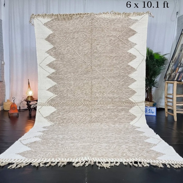 GORGEOUS KILIM RUG, Beige Moroccan Rug 6x10, White And Light Brown Berber Wool Rug, Geometric Handmade Rug, Handwoven Wool Rug,Area Wool Rug