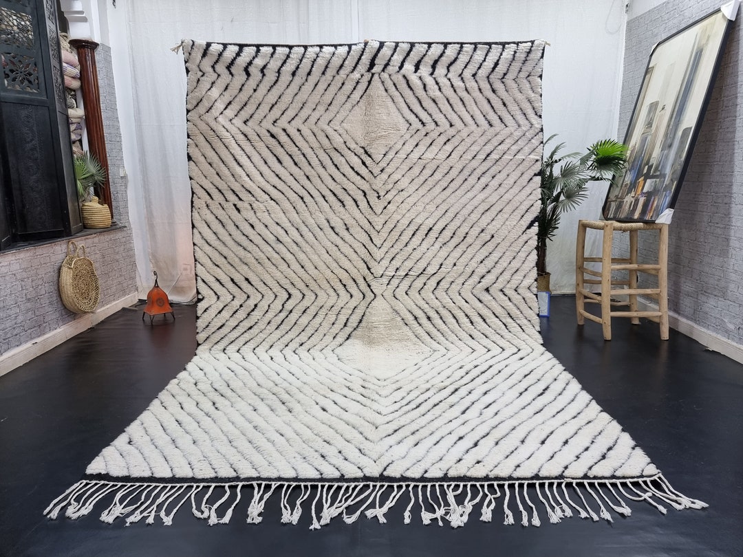 Tapis Marocain Berbère Beni Ourain – 6.5x9.5 Ft – Laine Blanc Cassé – Fait Main