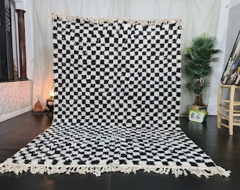 AMAZING BENIOURAIN RUG, Artistic Beni Ourain Rug, White & Black Rug, Checkered Rug, Berber Rug, Checkerboard Rug, Handmade Rug, Area Rug