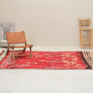 RED WOOL RUG 6x9, Tribal Moroccan Rug, Handmade Boujaad Rug, Vintage Dining Room Decor, Artistic Berber Carpet, Bohemian Interior Design - Afrikesh Rug - One Side Fringes.
Pile Height:1 cm-0.39 inches.