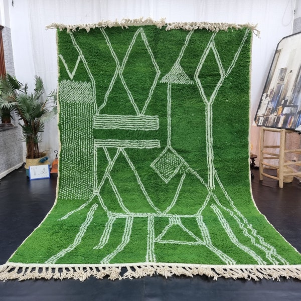ARTISTIC GREEN RUG, Moroccan Green & White Rug for Your Living Room, Tribal Hand-Woven Rug From Wool of Sheep, Berber Abstract Plain Rug