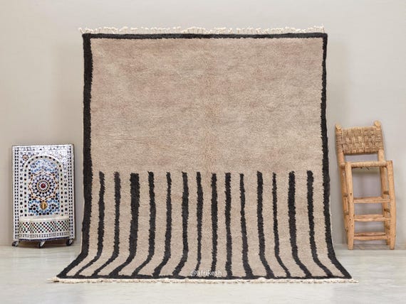 MOROCCAN AREA RUG, Beige & Black Berber Rug, Artisan-Crafted Beni Ourain Rug, Personalized Wool Carpet, Classy Striped Design.