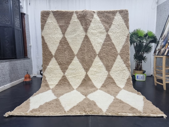 GORGEOUS MOROCCAN RUG, Handmade Beige Rug, Beni Ourain Rug, Berber Cream Wool Rug, Geometric Pattern Rug, Area Winter Rug, Diamond Rug