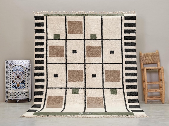 MODERN AREA RUG, Handwoven Beni Ourain Rug, Custom Moroccan Rug, Natural Wool Carpet, Artisan-Crafted Berber Rug, Black & Beige Grid Design.