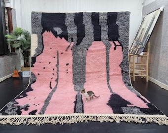 UNIQUE BENIOURAIN RUG, Moroccan Pink & Black Rug, Abstract Rug, Handmade Wool Rug, Handwoven Rug, Custom Rug, Bohemian Rug, Funky Area Rug