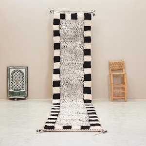 CHECKERED HALLWAY RUG, Black & White Wool Runner, Moroccan Beni Ourain Style Rug, Handmade Berber Shag Rug, Custom Size Artisan Home Decor