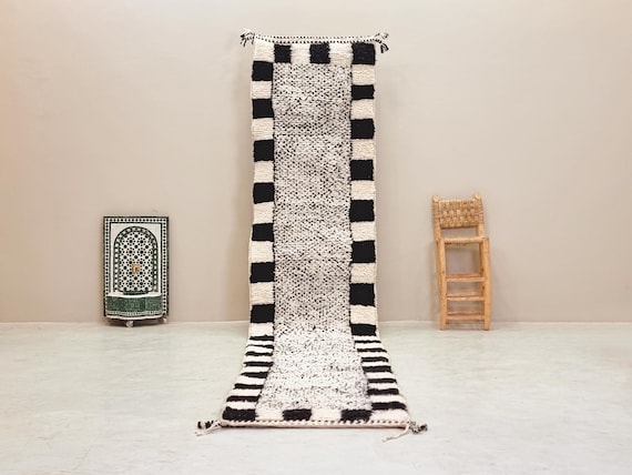 CHECKERED HALLWAY RUG, Black & White Wool Runner, Moroccan Beni Ourain Style Rug, Handmade Berber Shag Rug, Custom Size Artisan Home Decor