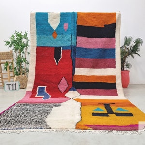 FUNKY WOOL RUG 6x10, Diseño marroquí decorativo, Alfombra Beni Ourain hecha a mano, Alfombra de área bereber patchwork, Alfombra de sala de estar multicolor.