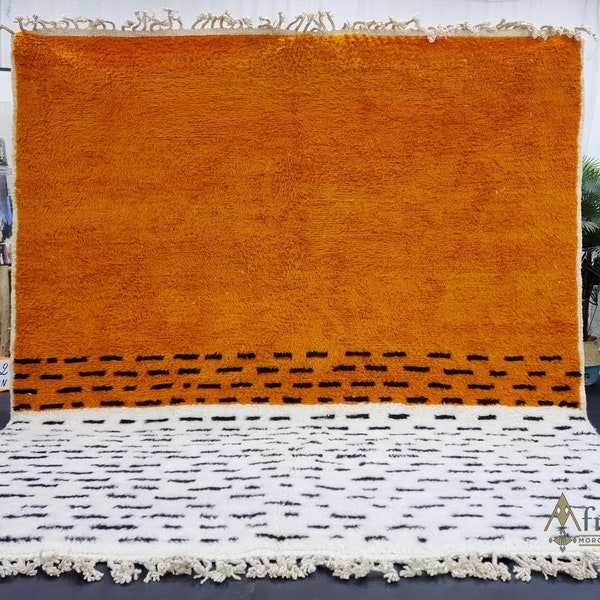 BEAUTIFUL BENIOURAIN RUG, Custom Moroccan Rug, Dark Orange and White Rug, Dotted Rug, Handmade Wool Carpet , Area Rug, Handwoven Berber Rug.