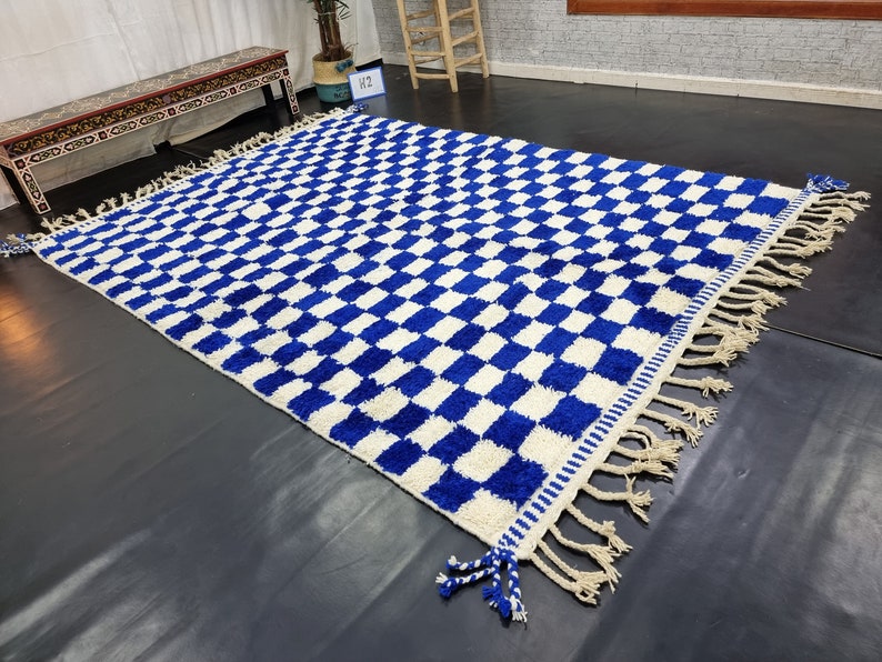 PRETTY BENIOURAIN RUG, Moroccan Rug, Sheep Wool Rug, Checkered Rug, Handwoven Rug, Sheep Wool Rug, Royal Blue Rug, Area Wool Rug, Winter Rug image 4