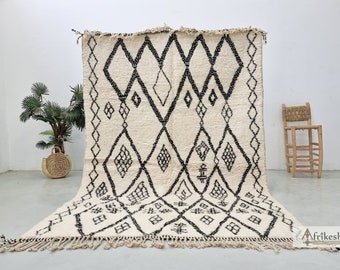 ARTISTIC WOOL RUG, Custom Made White Rug, Handmade Berber Rug, Moroccan Geometric Area Rug, Woven Symbolic Boho Rug, Black Beni Ourain Rug.