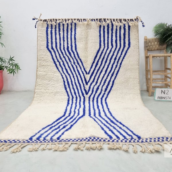 WHITE & BLUE DECOR 5x7, Striped Moroccan Area Rug, Handwoven Beni Ouarin Carpet, Shaggy Boho Floor Rug, Unique Berber Living Room Rug.