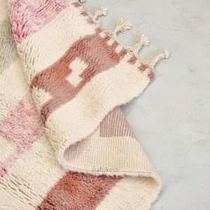BERBER CARPET, Handmade Beni Ourain Rug, White Moroccan Rug, Custom Made Wool Rug, Striped Area Rug, Shaggy & Colored Floor Covering- Afrikesh Rug - Two Side Fringes.