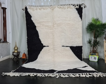 HANDMADE CUSTOM RUG, Moroccan Beni Ouarain Rug, White and Black Rug, Moroccan Berber Carpet, Berber Abstract Rug, Winter Wool Rug