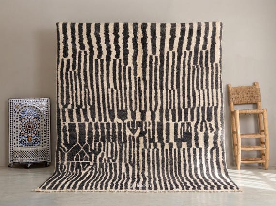 BLACK & WHITE RUG, Striped Berber Carpet, Handwoven Moroccan Design, Modern Beni Ourain Wool Rug, Custom Size Fluffy Area Rug, Stylish Home