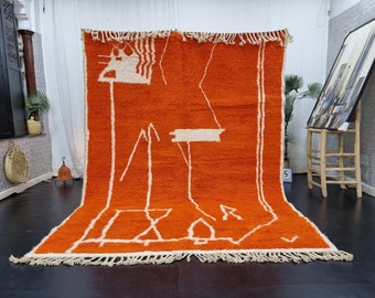 PRETTY ORANGE RUG For Your Living Room, Moroccan Handmade Rug From Wool of Sheep, Abstract Rug Inspired From Nomadic Berber Long History