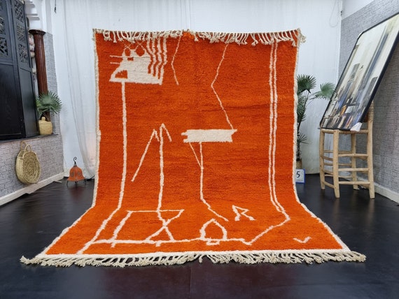 BEL TAPPETO ARANCIONE per il tuo salotto, tappeto marocchino fatto a mano  da lana di pecora, tappeto astratto ispirato alla lunga storia berbera  nomade -  Italia