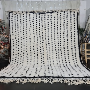 Fabulous Moroccan Rug - Tribal Area Rug - Woven Rug - Beni Ourain Rug - Wool Area Rug - Living Room Decor - Dotted Rug - Handmade Polka Dot