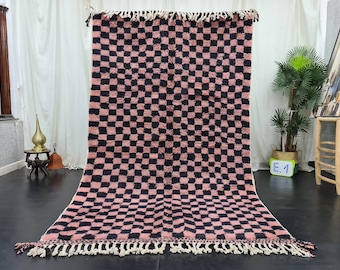 Authentic Moroccan Rug, Beni Ourain Rug, Handmade Rug, Checkered Moroccan Rug, Pink and Black Rug, Berber Rug, Bohemian Rug, Tapis Marocain
