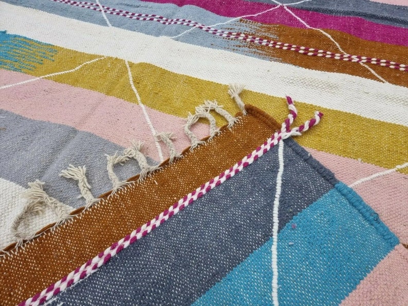 TAPPETO KILIM UNICO, tappeto a tessitura piatta, tappeto tessuto Kilim, tappeto colorato, tappeto geometrico personalizzato, tappeto ad area, tappeto marocchino, tappeto in lana intrecciata a mano, tappeto Funky immagine 9