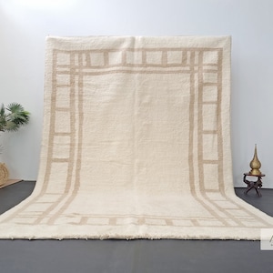 Pretty BENI OURAIN CARPET, Custom Made Checkered Moroccan Rug, Handmade Abstract Rug, Off White and Beige Wool Carpet, Handwoven Area Rug.