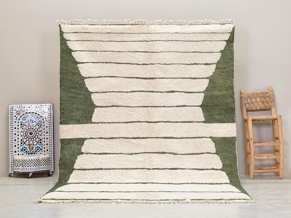 BENI OURAIN RUG, Authentic Moroccan Berber Rug, Handmade Striped Wool Carpet, Contemporary Living Room Rug, White & Green Home Accent.