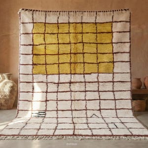MODERN HANDMADE CARPET, Custom Berber Wool Rug, Moroccan White and Yellow Rug, Boho Grid Rug, Handwoven Beni Ourain Area Rug.