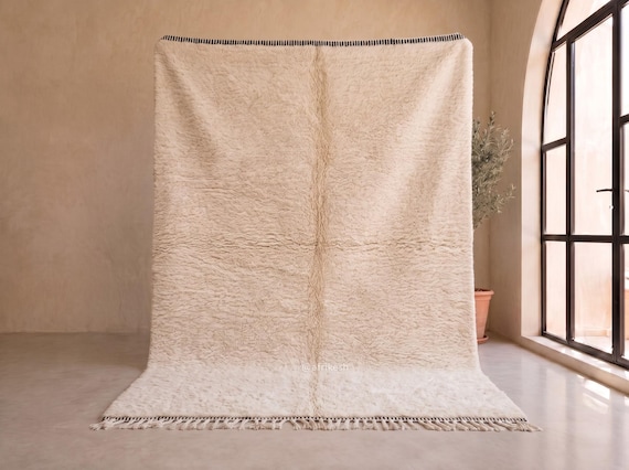 PLUSH MOROCCAN RUG, Handmade Artisan Rug, Berber Carpet, Solid White Rug, Elegant Beni Ourain Rug, High End Home Decor.